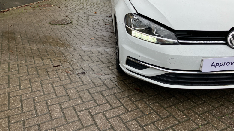 Volkswagen Golf 1.4 TSI SE [Nav] 5dr Petrol Hatchback